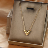 Simple Gold Niche V-shaped Female Necklace