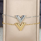 Simple Gold Niche V-shaped Female Necklace